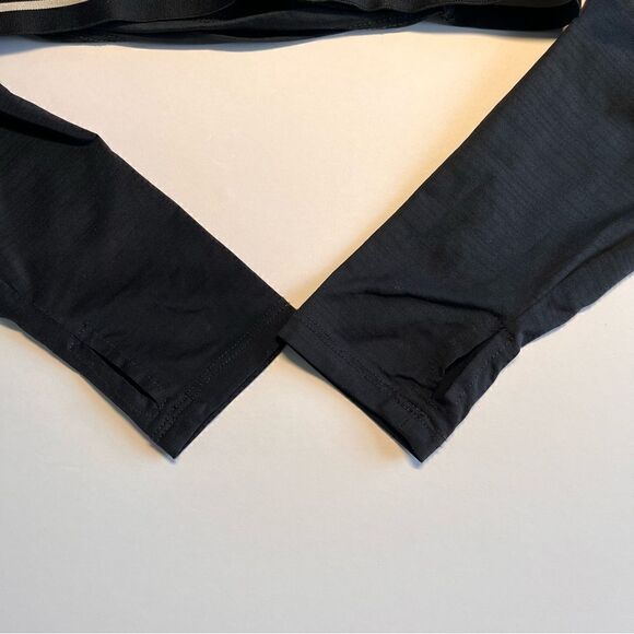 Fabletics Eco-Conscious Front Twist Long Sleeve Cropped Black Top, Size Medium - Picture 10 of 14